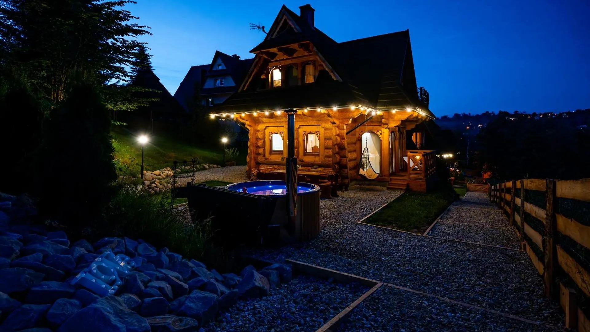 Goralska Chatka 3 Highland Cottage - Jacuzzi, Sauna, Split Ac, Private Parking, Mountains View Zakopane