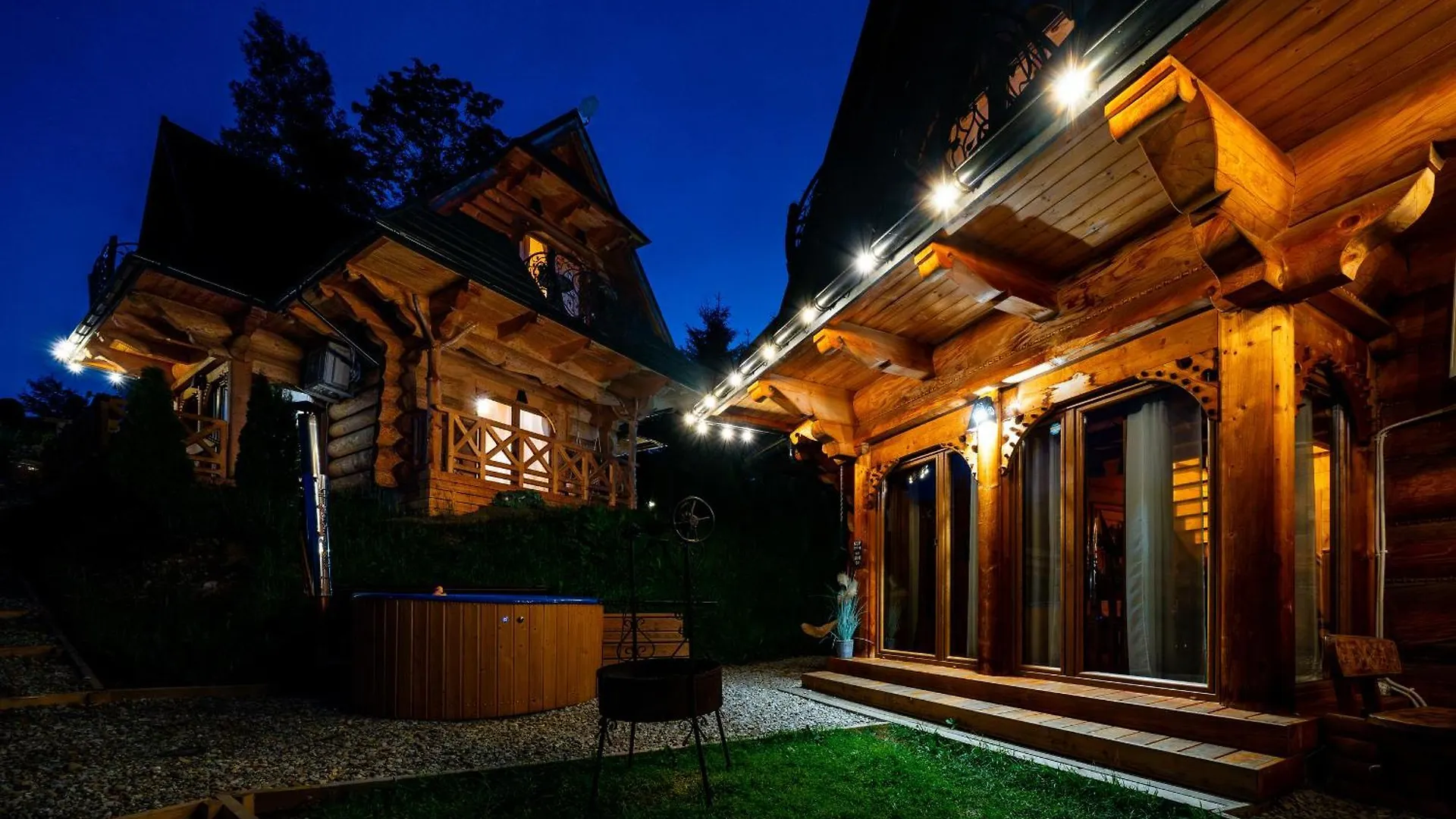 בקתה זקופאנה Goralska Chatka 3 Highland Cottage - Jacuzzi, Sauna, Split Ac, Private Parking, Mountains View פולין