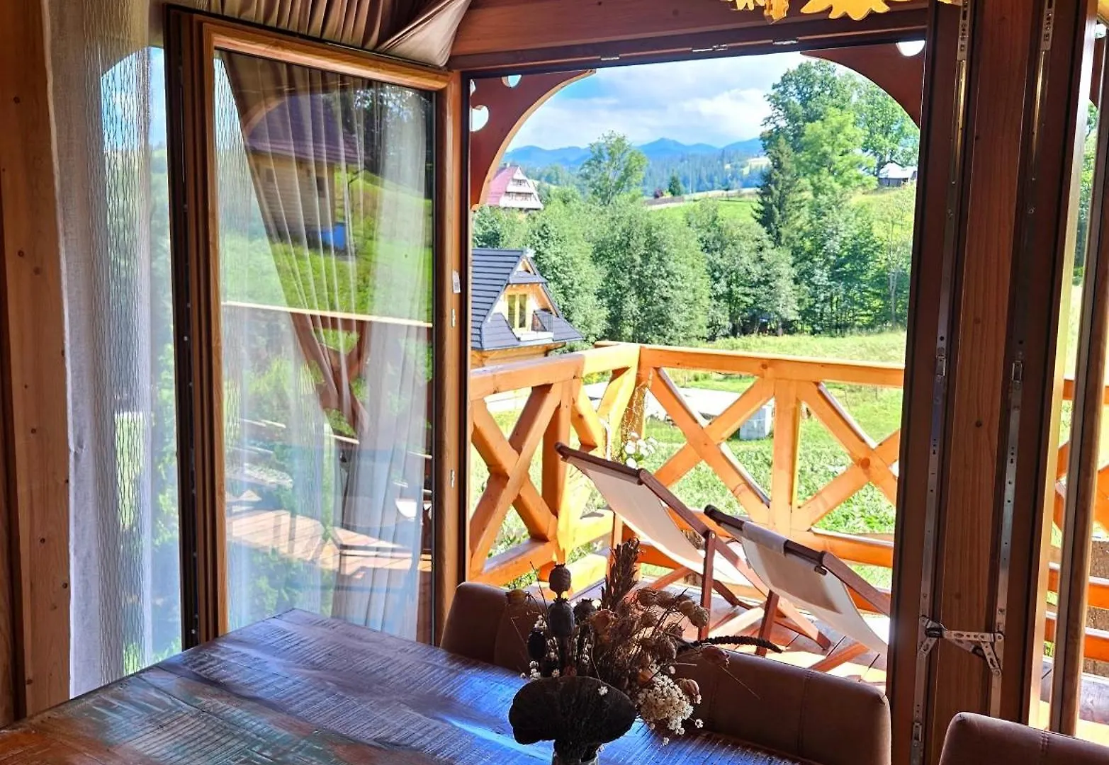 Goralska Chatka 3 Highland Cottage - Jacuzzi, Sauna, Split Ac, Private Parking, Mountains View Zakopane Chalet